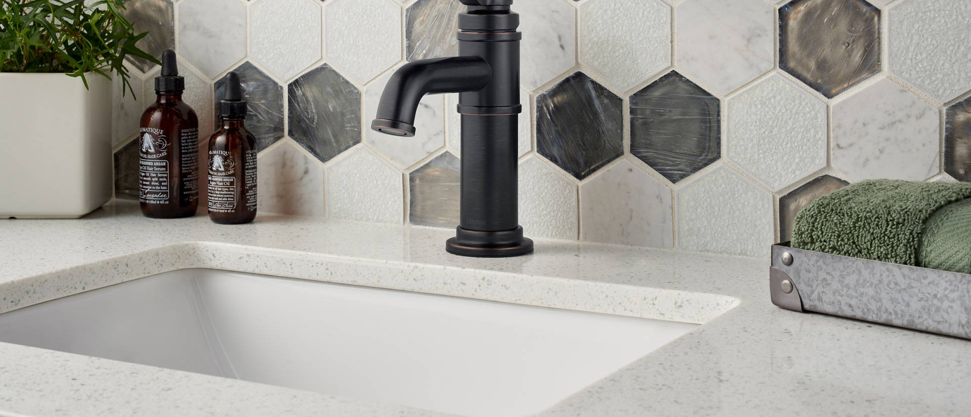 Sparkling White Quartz