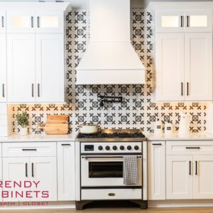 European style range hood with sleek finish